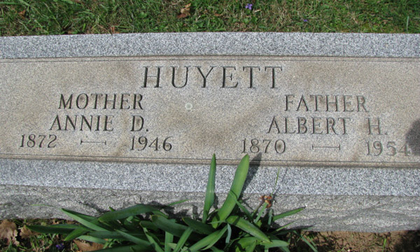 Headstone of Albert H. Huyett 1870-1954