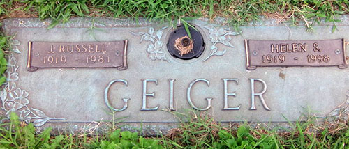 Headstone of Helen Sabold Geiger (née Oliver) 1919 - 1998
