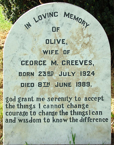 Headstone of Olive Greeves (née Oakman) 1924 - 1989