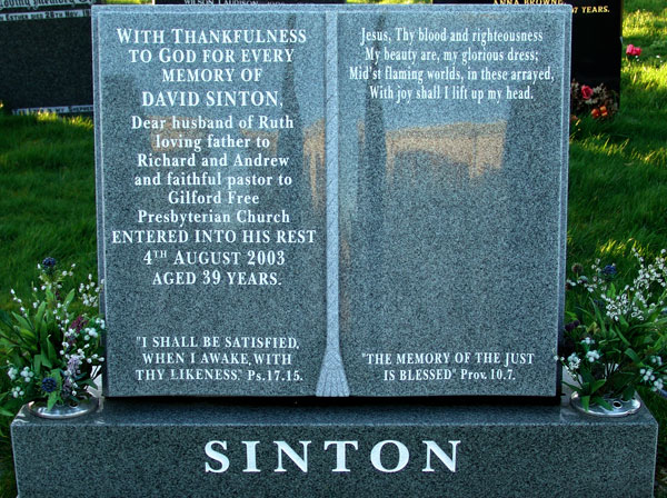 Headstone of Rev. David Sinton 1964-2003