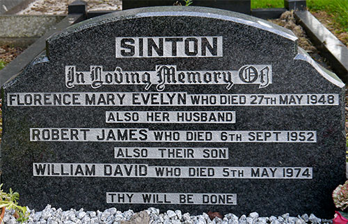 Headstone of Robert James Sinton 1901 - 1952