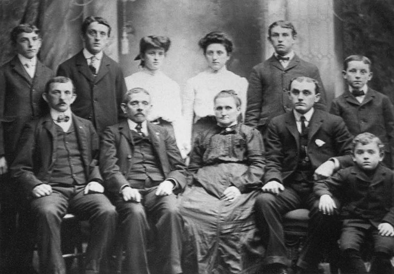 Albert Sinton and family circa 1905
