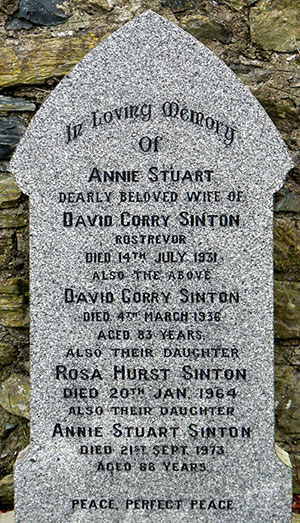 Headstone of Annie Stuart Sinton 1885 - 1973
