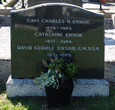 Headstone of David George Ensor 1917 - 1989