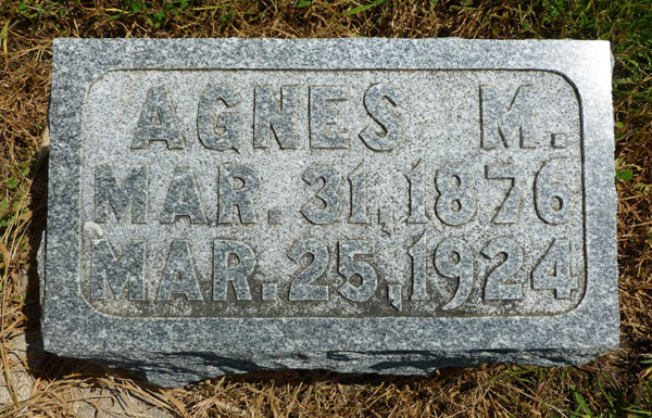 Headstone of Agnes M. Willett 1876-1924