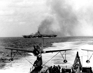 USS Ticonderoga under Kamikaze attack
