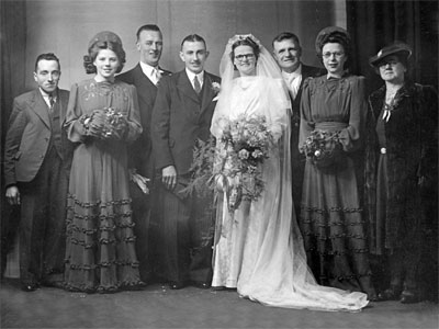 Jim and Edna Walker's wedding